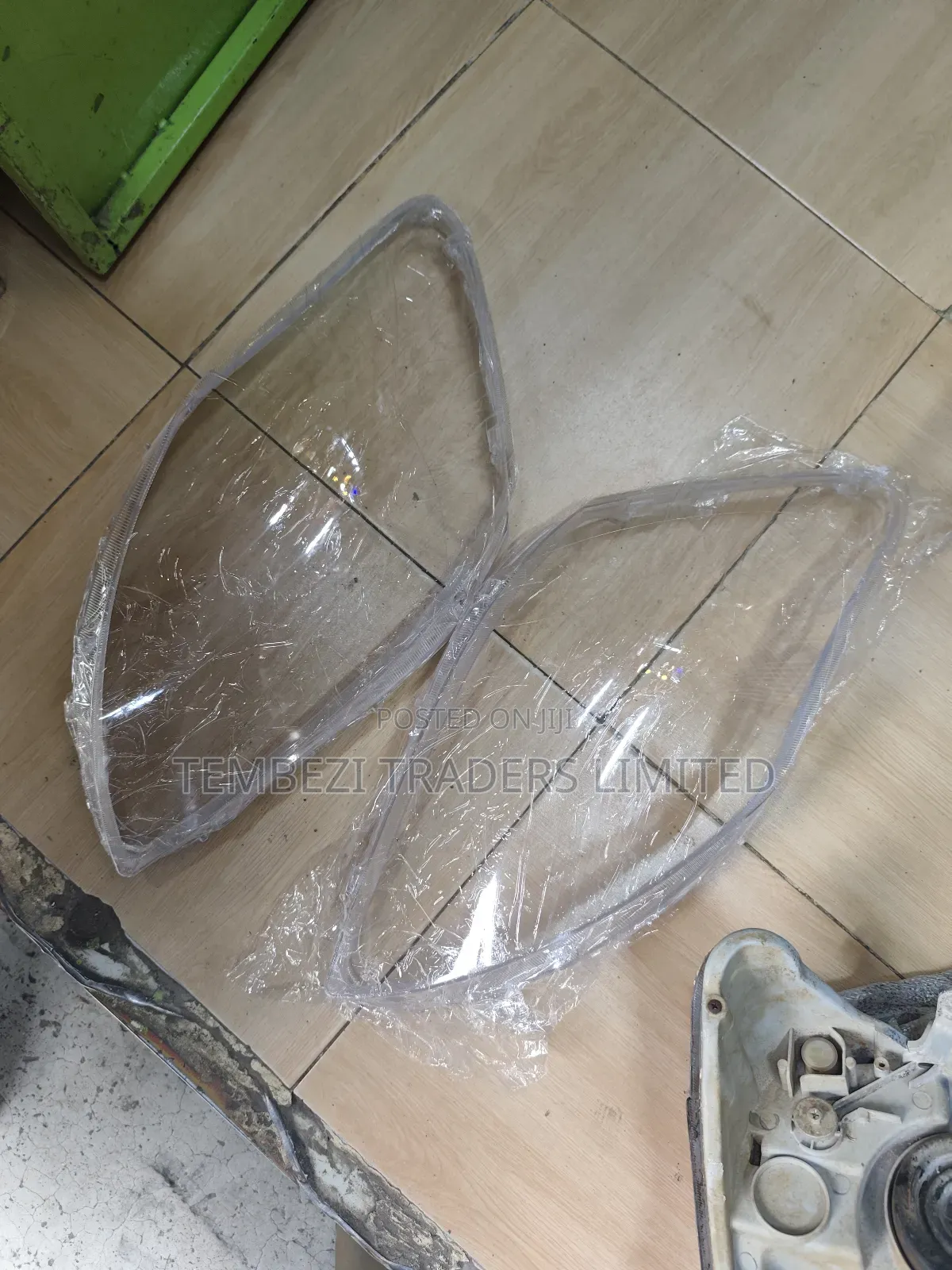 Headlight Lens Toyota Belta