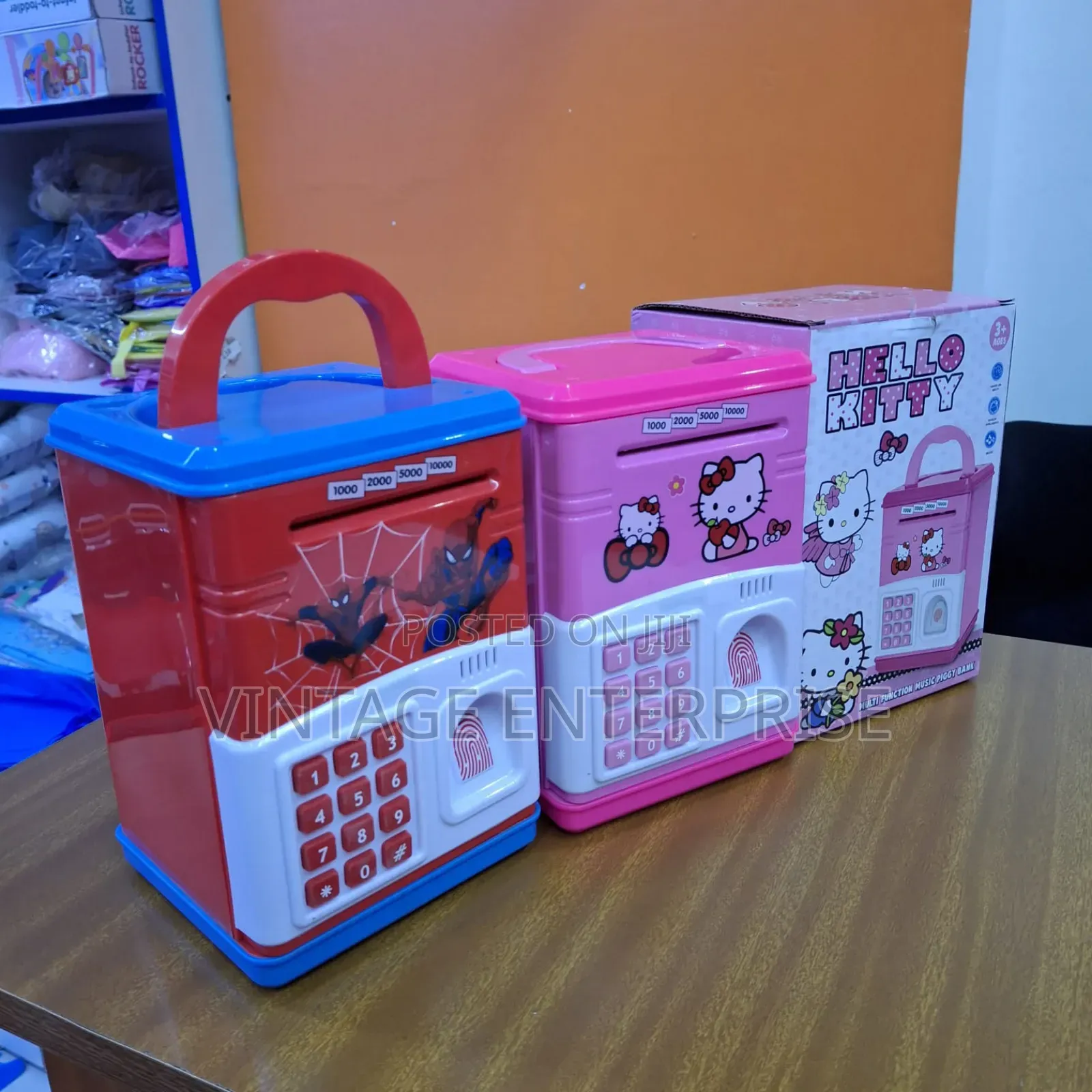 Music Piggy Bank Uses Batteries -Aa Size