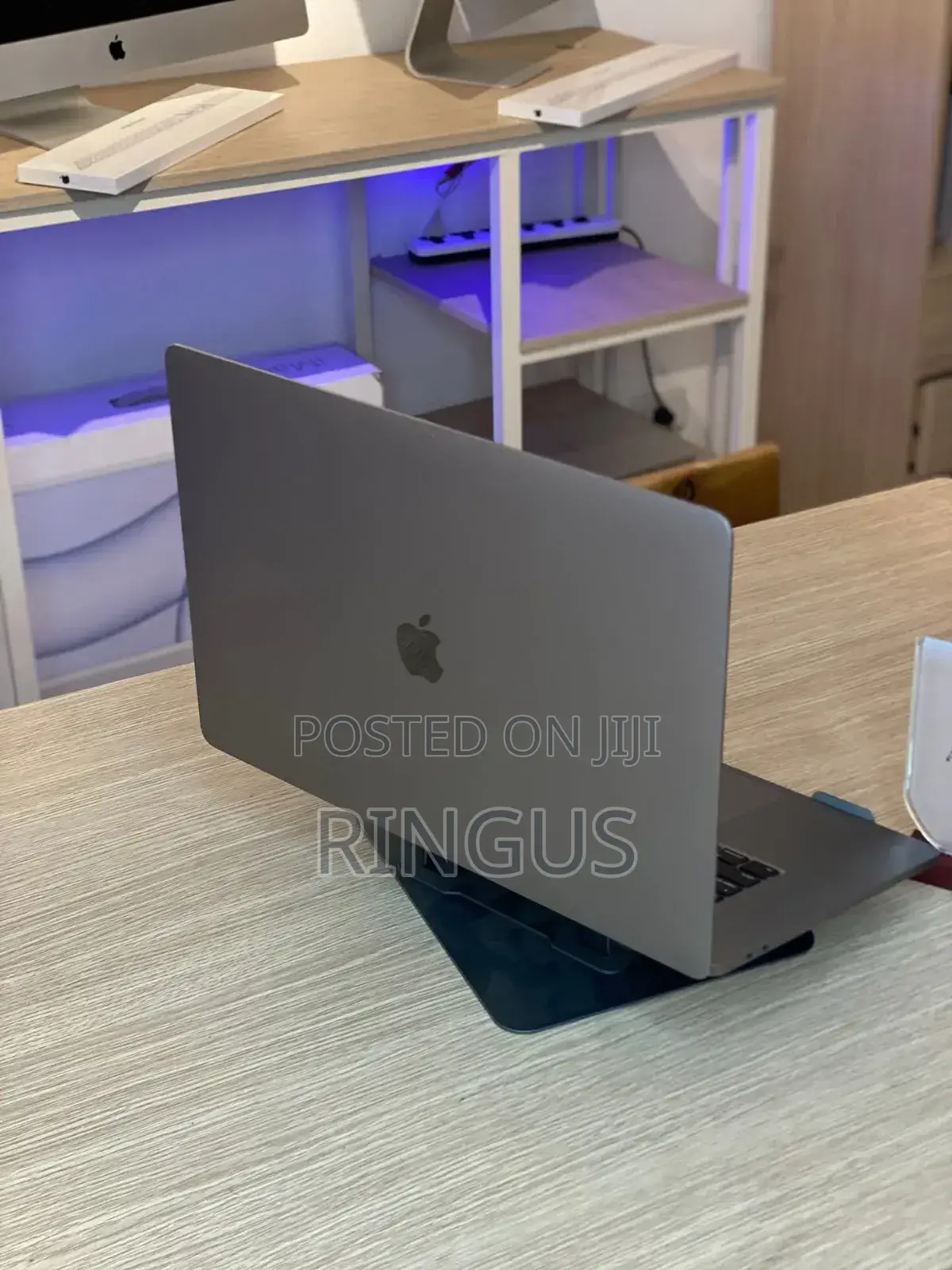 Laptop Apple MacBook Pro 2019 64GB Intel Core i9 SSD 512GB