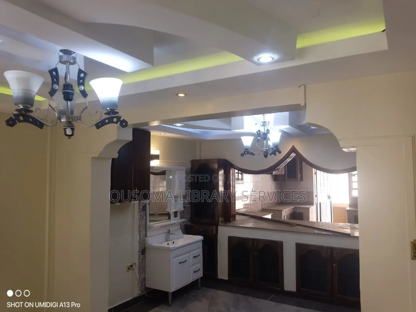 6bdrm Mansion in Komarock for sale