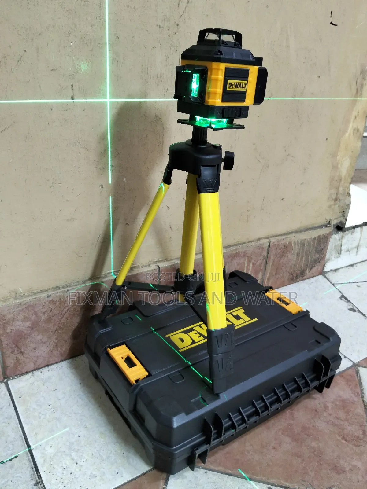 Dewalt Laser Level Machine 16 Lines+ Free Stand