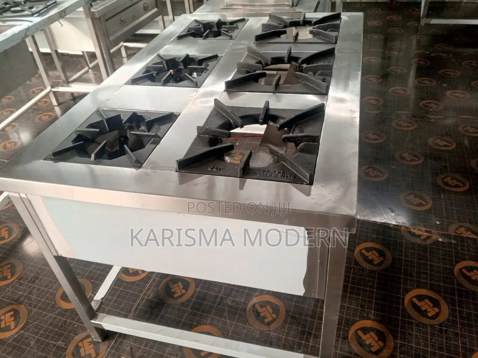 Six Cooker Stainless Steel With Cast Grill