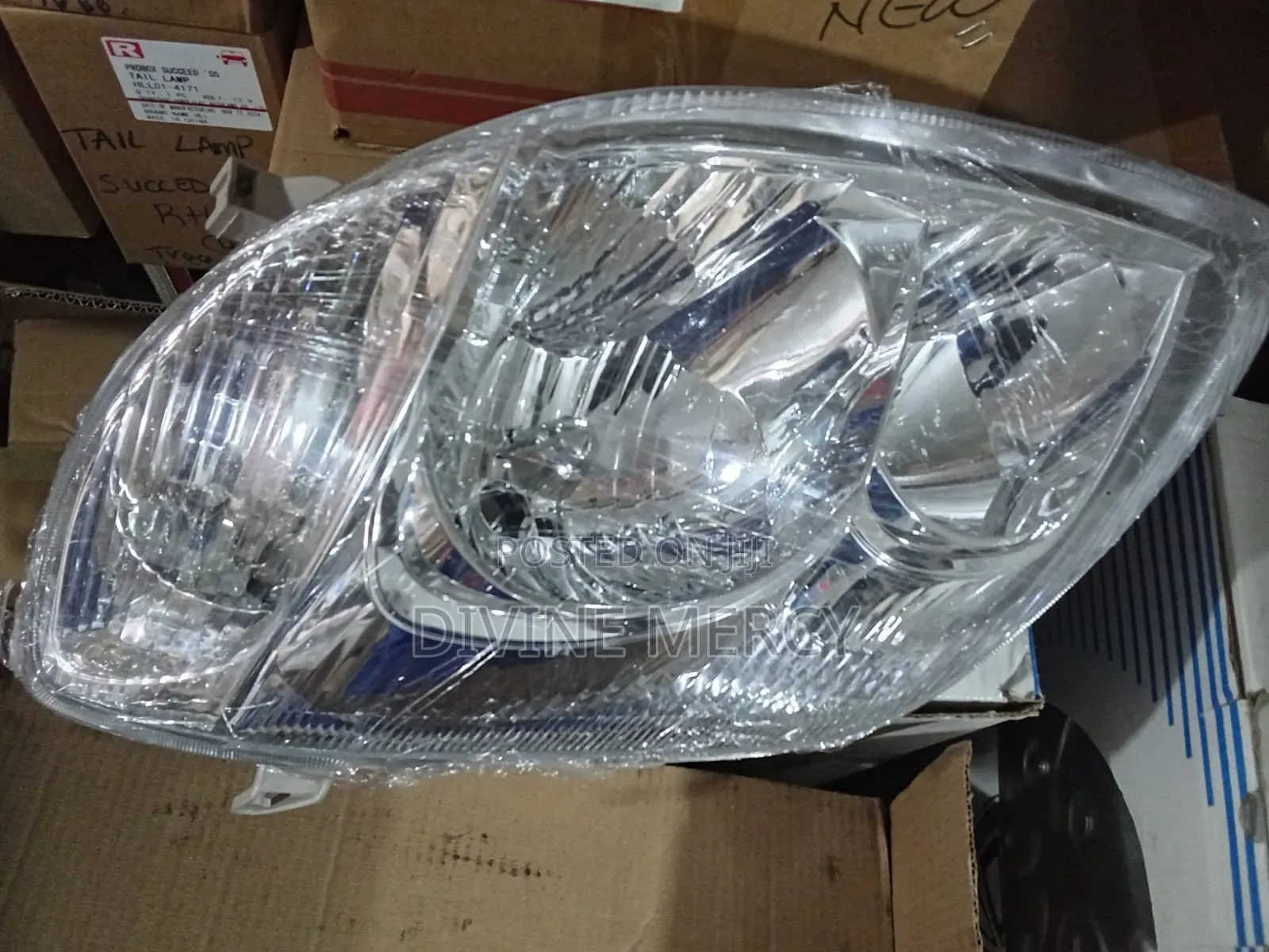 Toyota Fielder Head Lamp