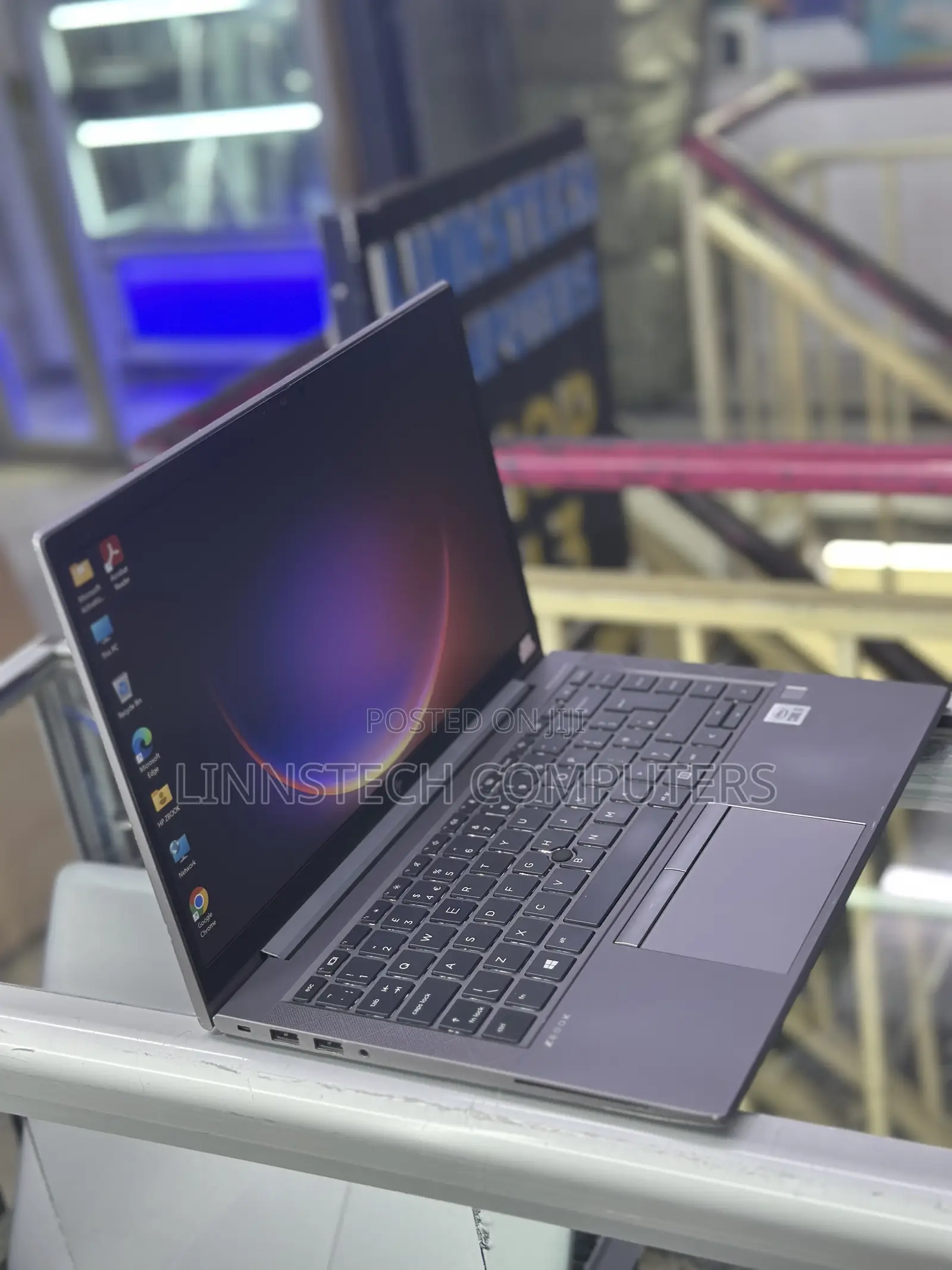 Laptop HP ZBook Firefly 14 G7 16GB Intel Core I7 SSD 512GB