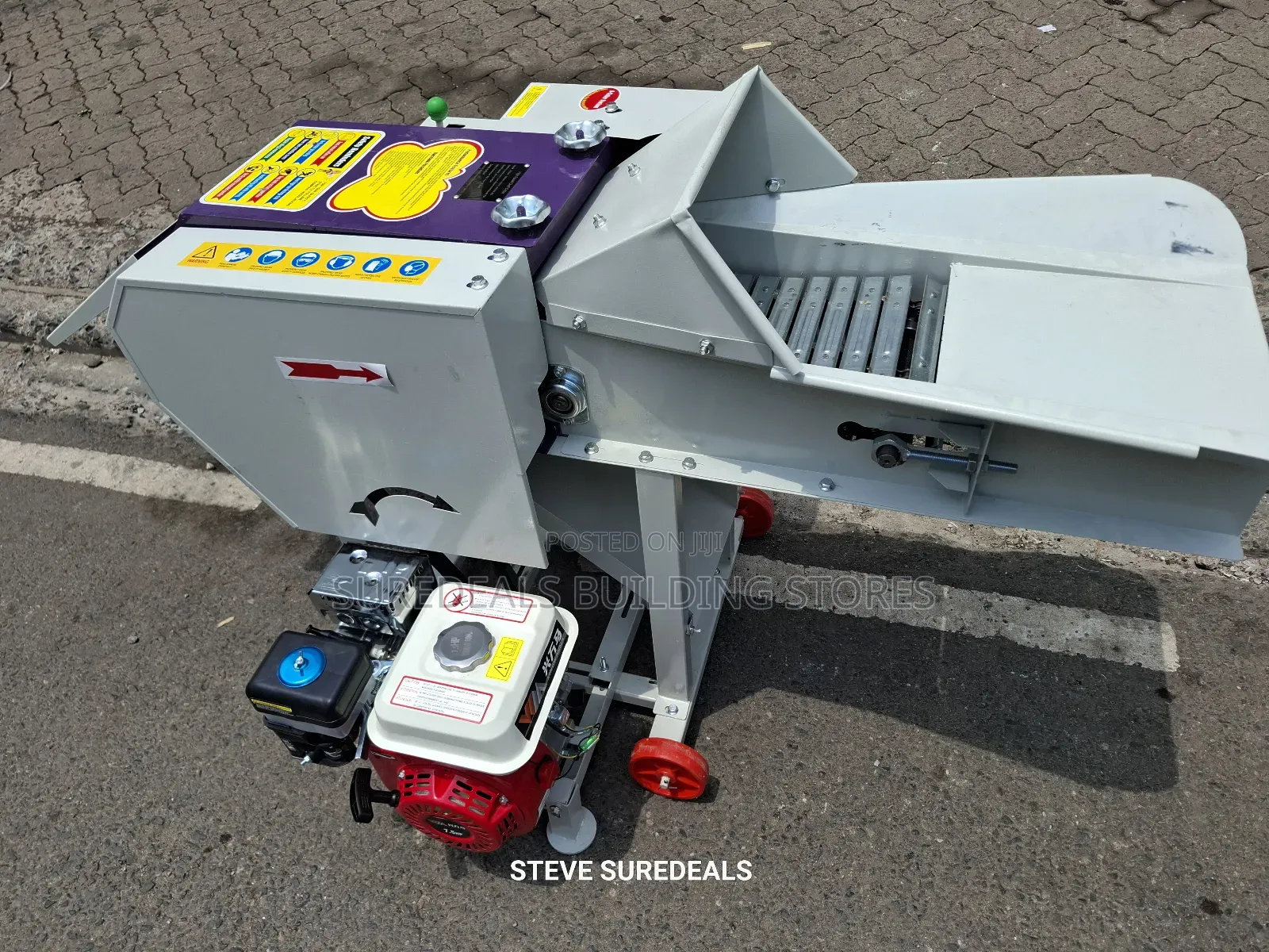 Advanced Animal Feed Chopper Machine With 7.5hp Engine