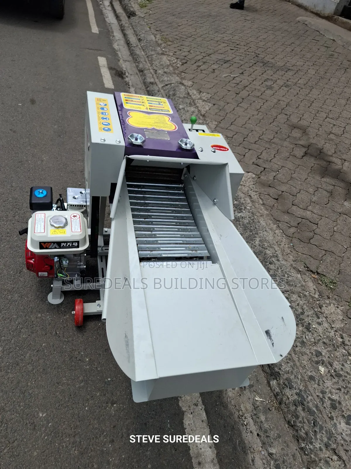 Advanced Animal Feed Chopper Machine With 7.5hp Engine
