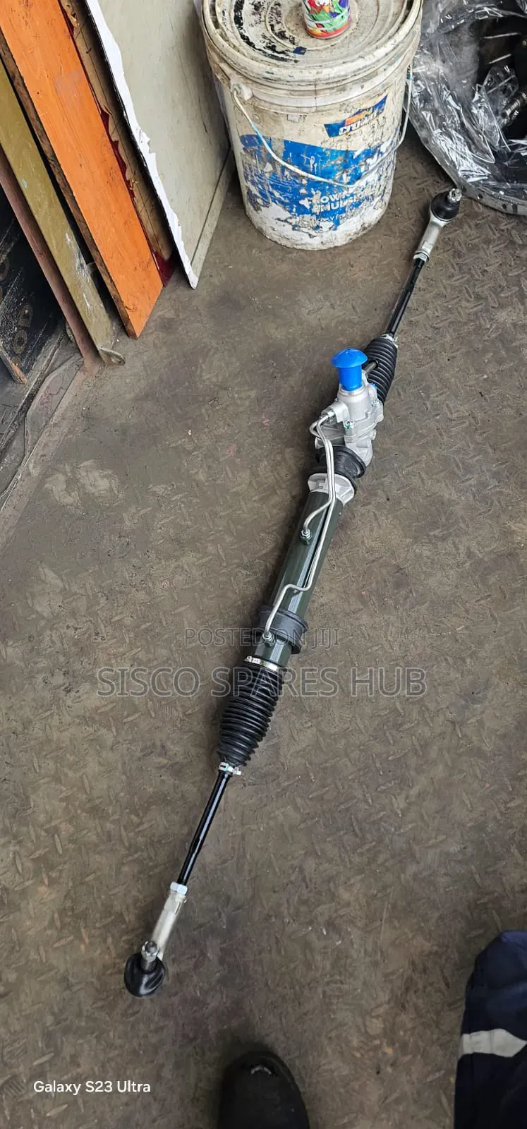 Steering Rack Nissan Caravan E23