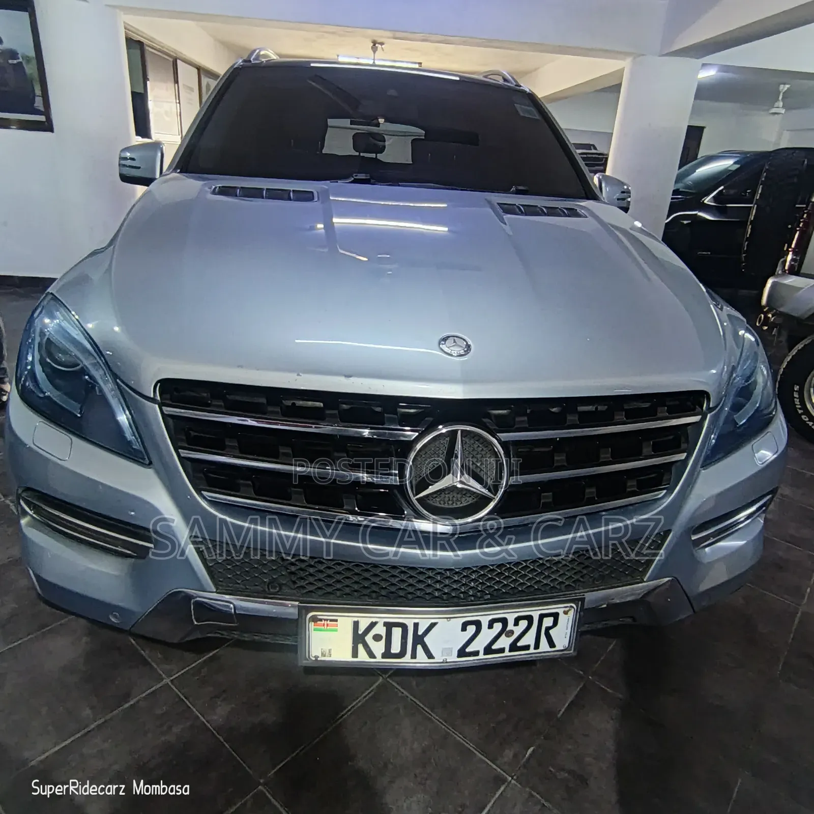 Mercedes-Benz M Class ML350 4dr SUV (3.5L 6cyl 7A) 2015 Blue