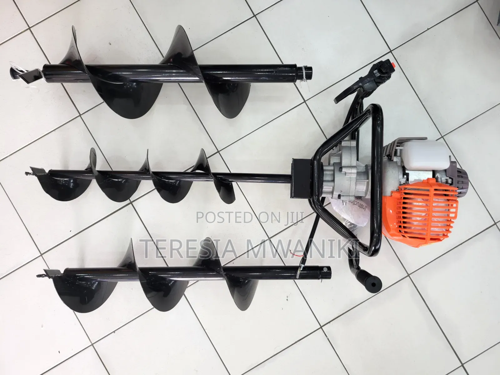 Windsor 4-stroke Earth Auger