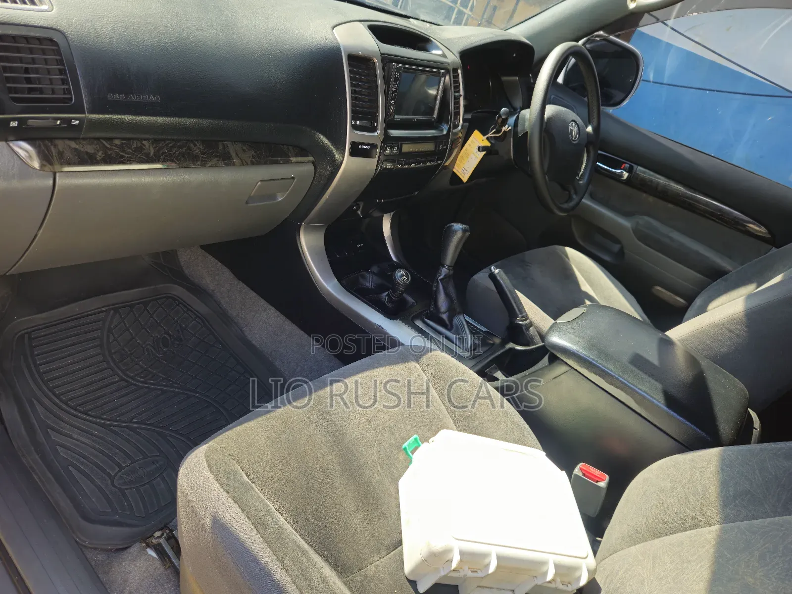 Toyota Land Cruiser Prado 2009 White