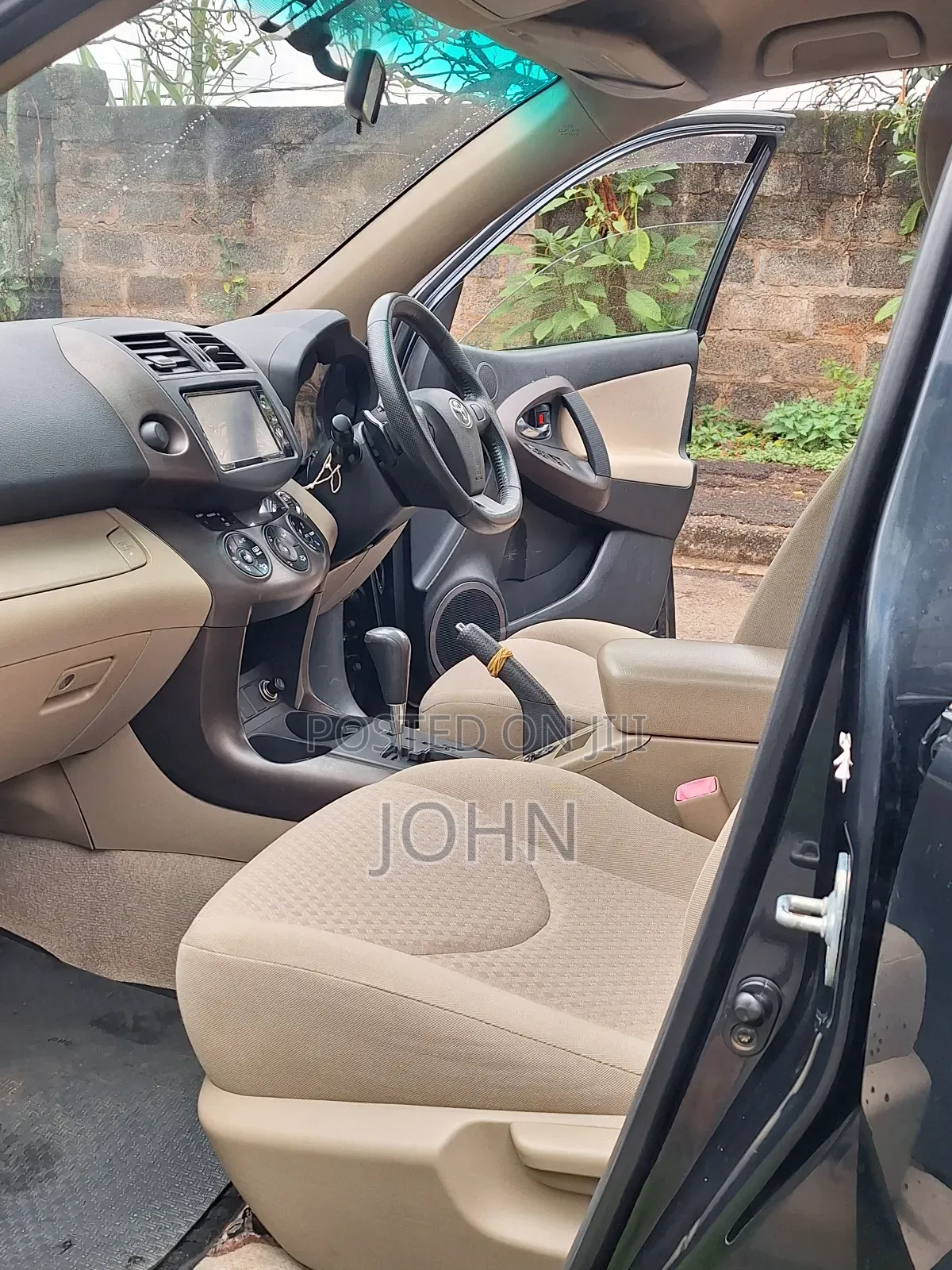 Toyota Vanguard 2012 Gray