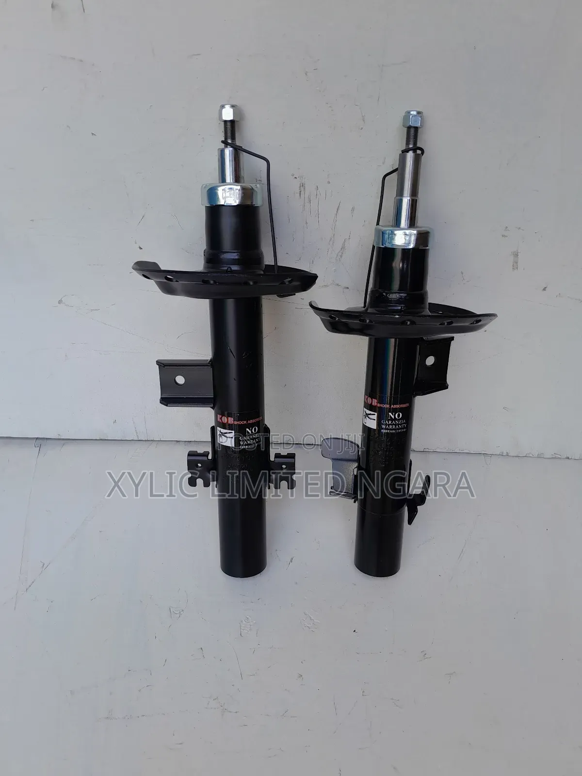 Range Rover Evoque Front and Rear Shock Absorbers