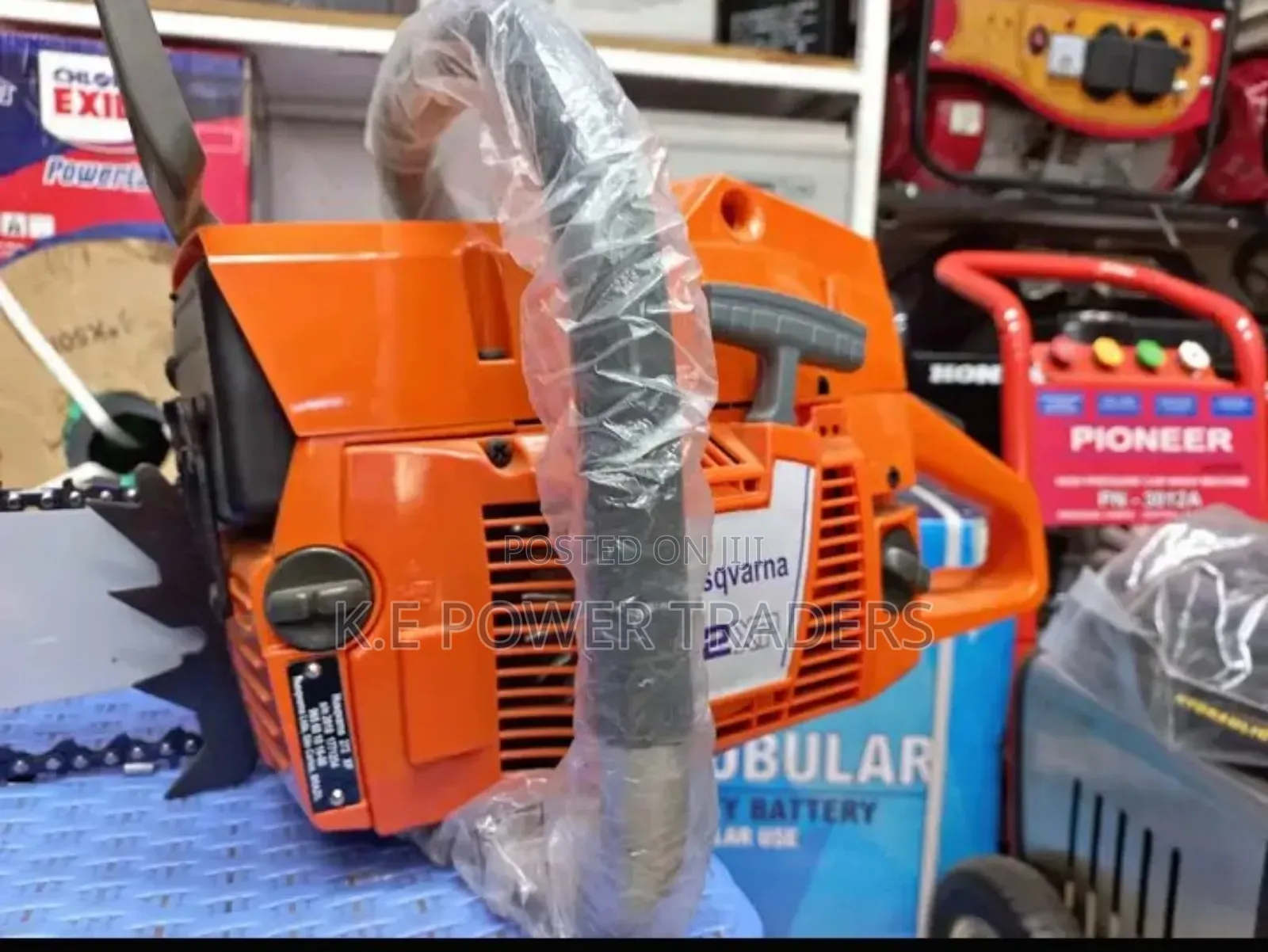 Husqavana 272xp Power Saw