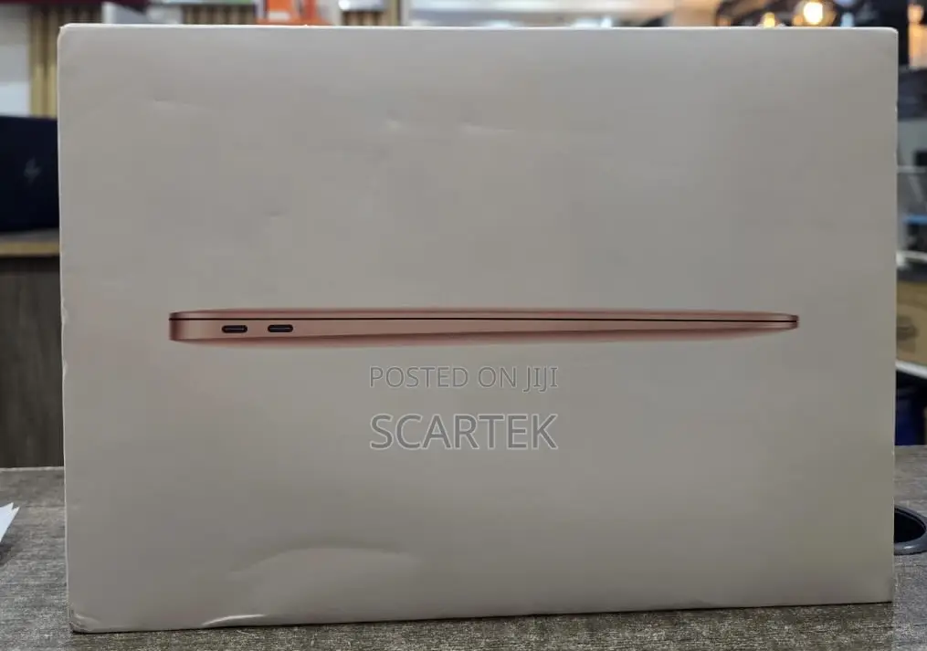 New Laptop Apple MacBook Air 2013 8GB Intel Core 7 SSD 256GB