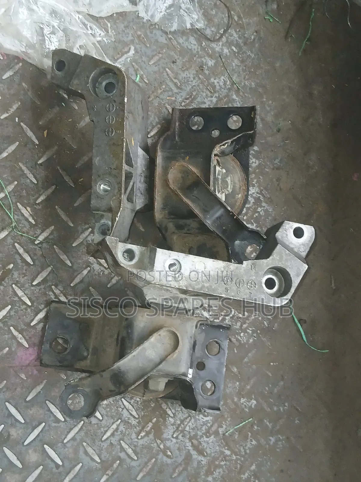 Engine Mount Nissan Tiida/Y12