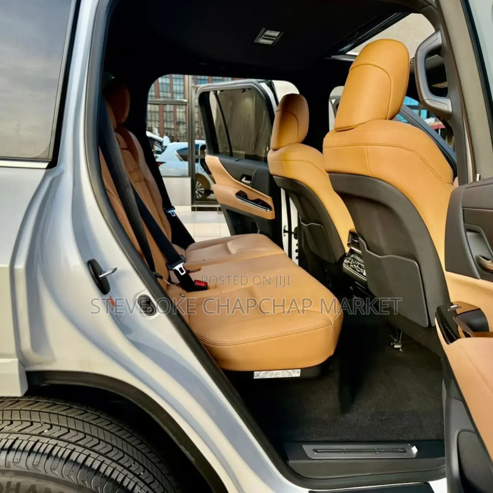 Lexus LX 600 2023 Off white