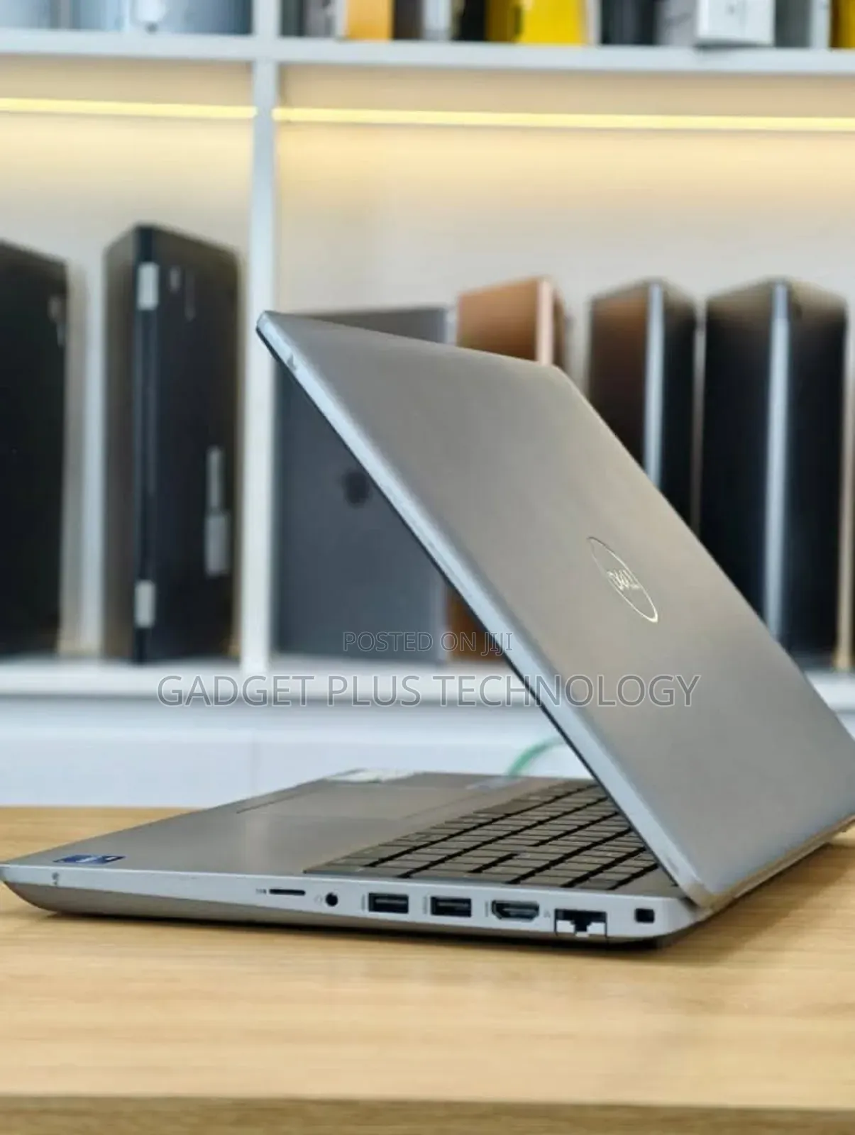 Laptop Dell Precision 3561 16GB Intel Core i7 SSD 512GB