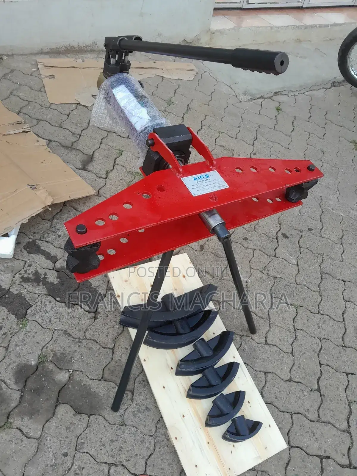 Heavy-Duty Pipe Bender Machine