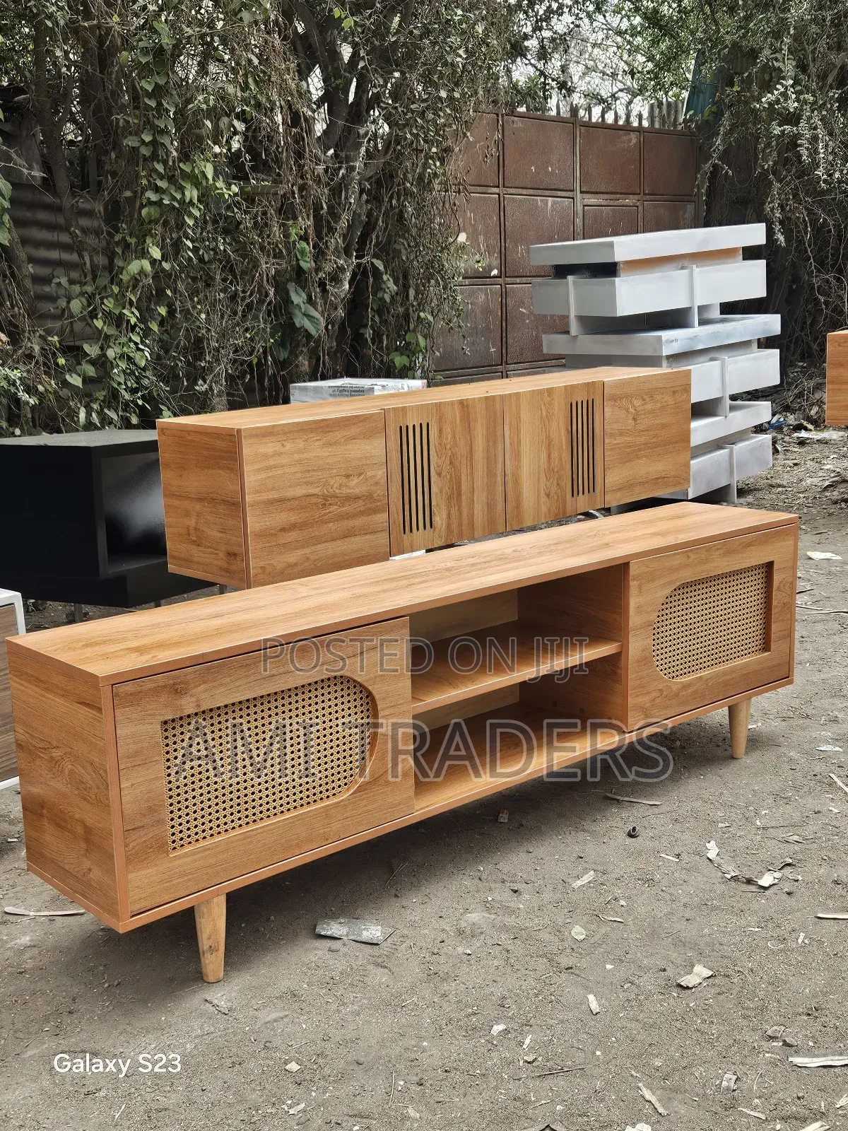 Stylish Natural Tv Stand/Console