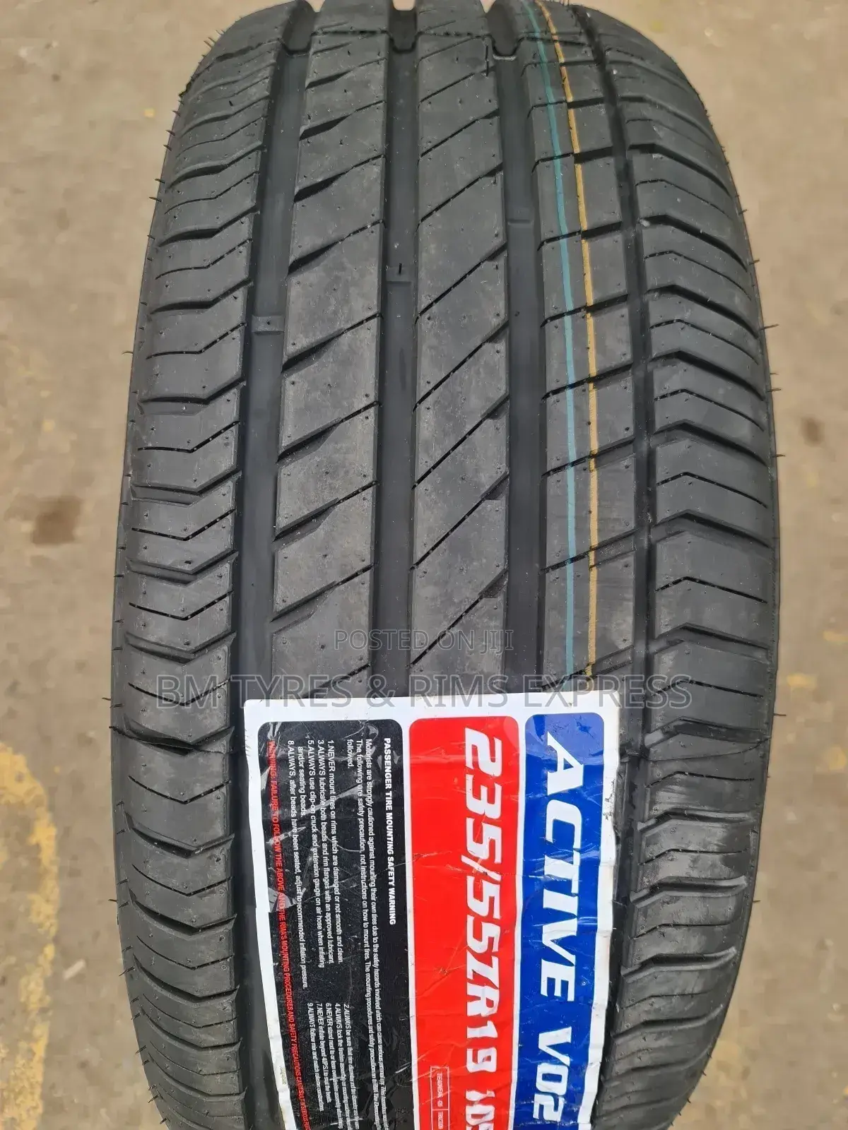 235 /55 R19 Vinmax Tyres