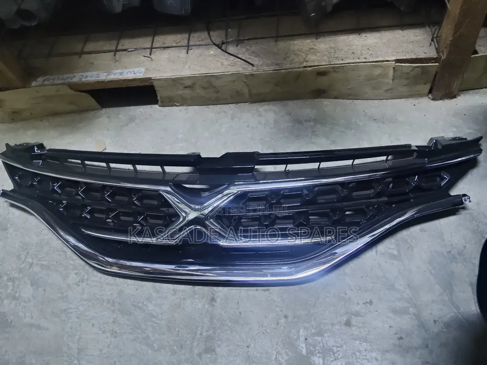 Front Grille Toyota Mark X 2015