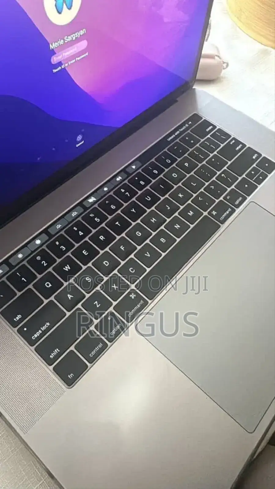 Laptop Apple MacBook Pro 2016 16GB Intel Core I7 SSD 256GB