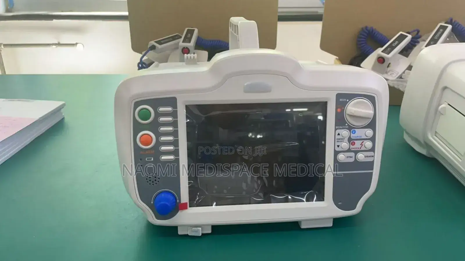 Defibrillator