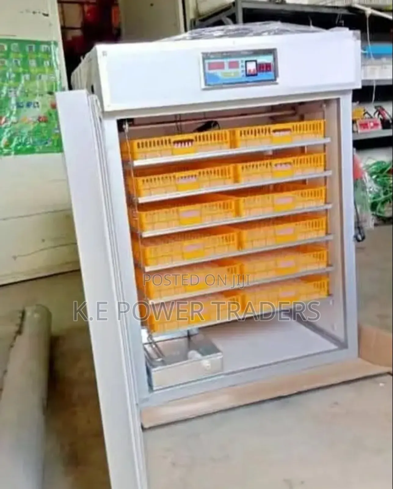 1056 Egg Incubator