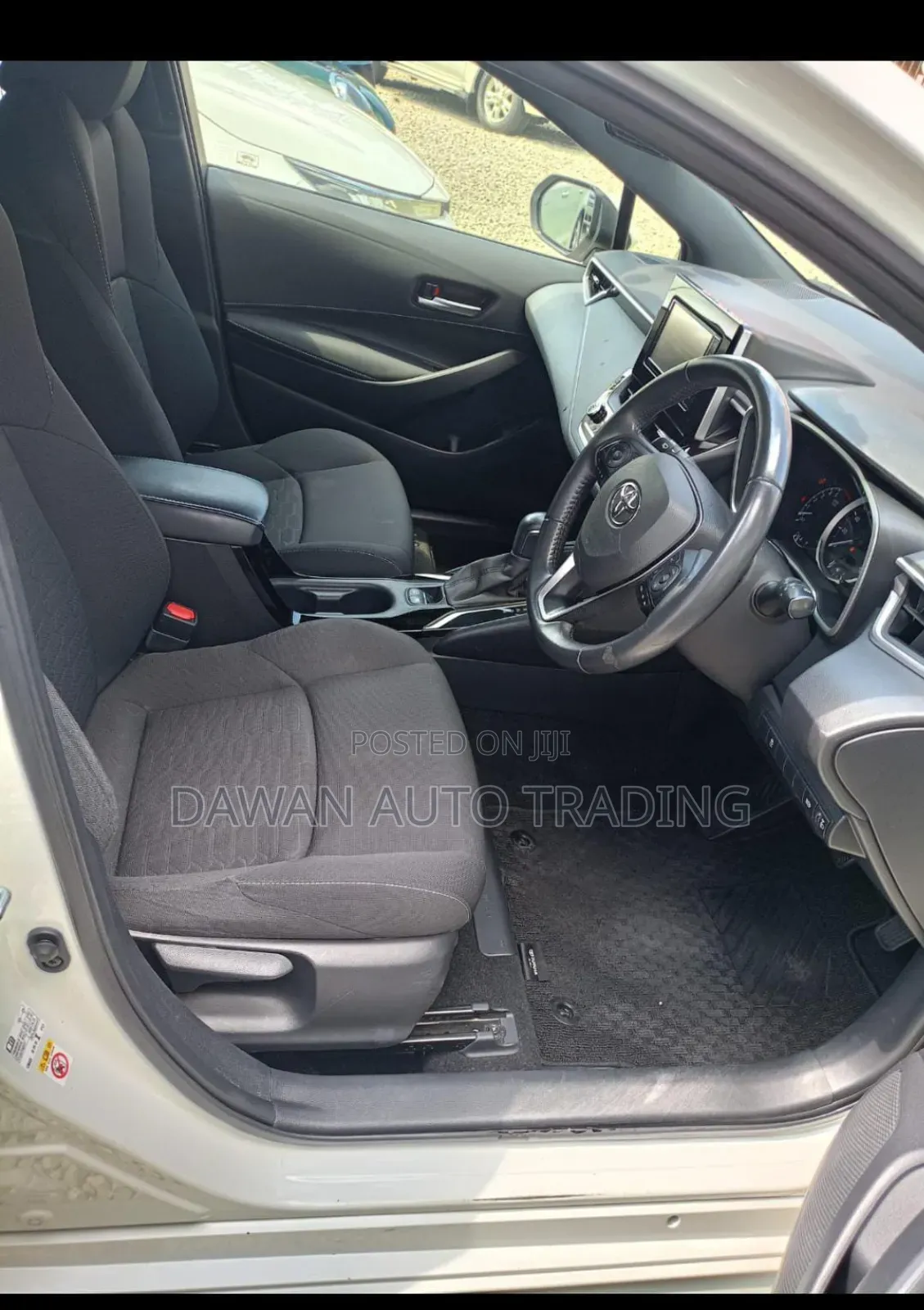 Toyota Corolla 2018 White