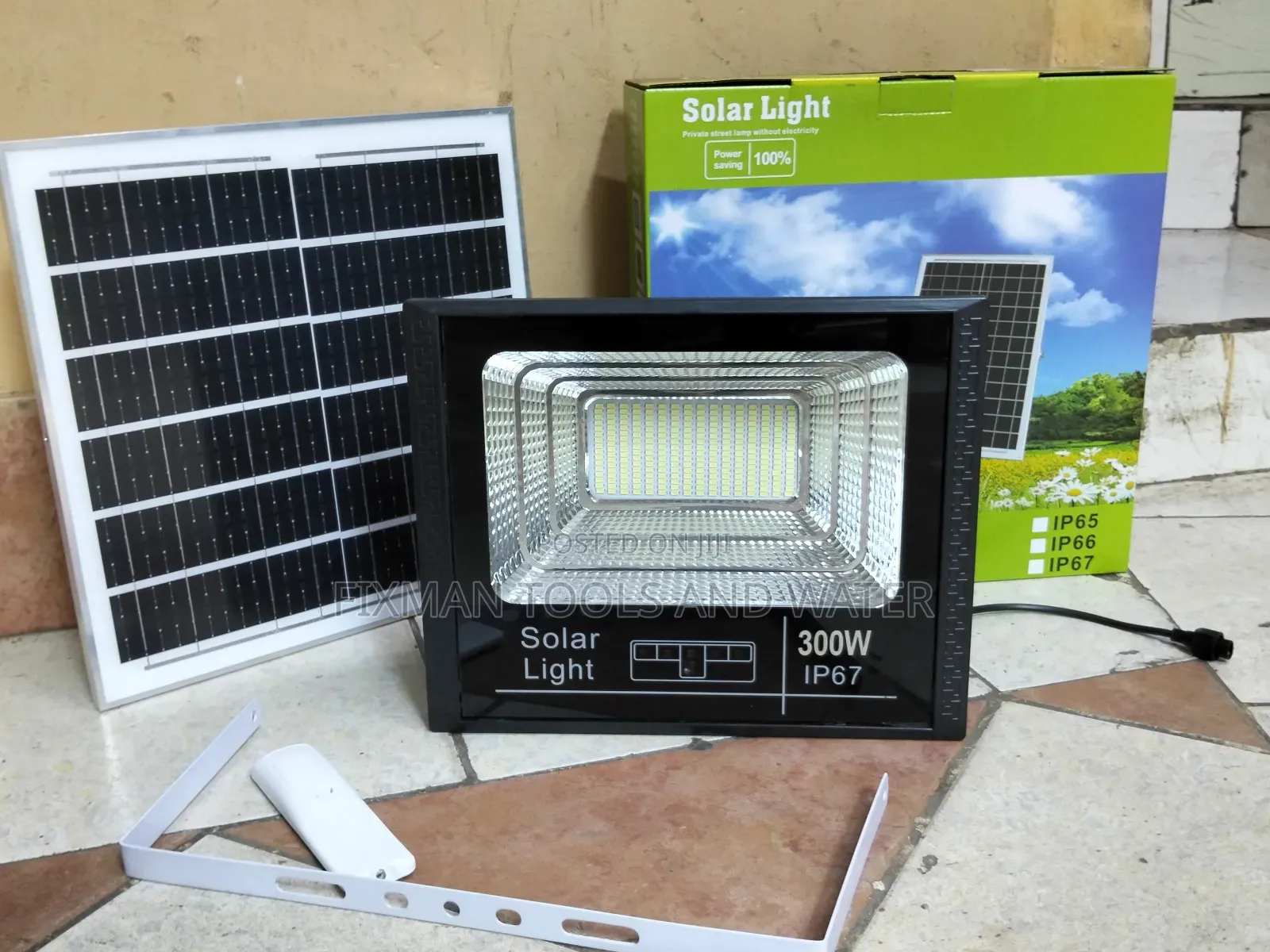 Modern Ip 67 Solar Street Light 300 Watts + Panel