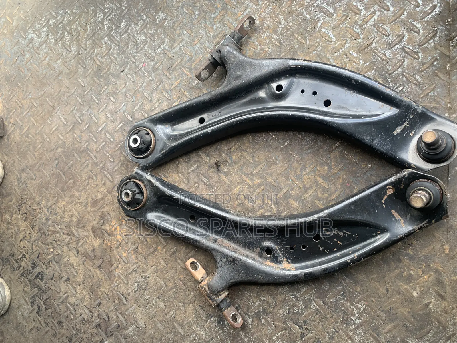 Control Arms(X-trail New Model Nt32)