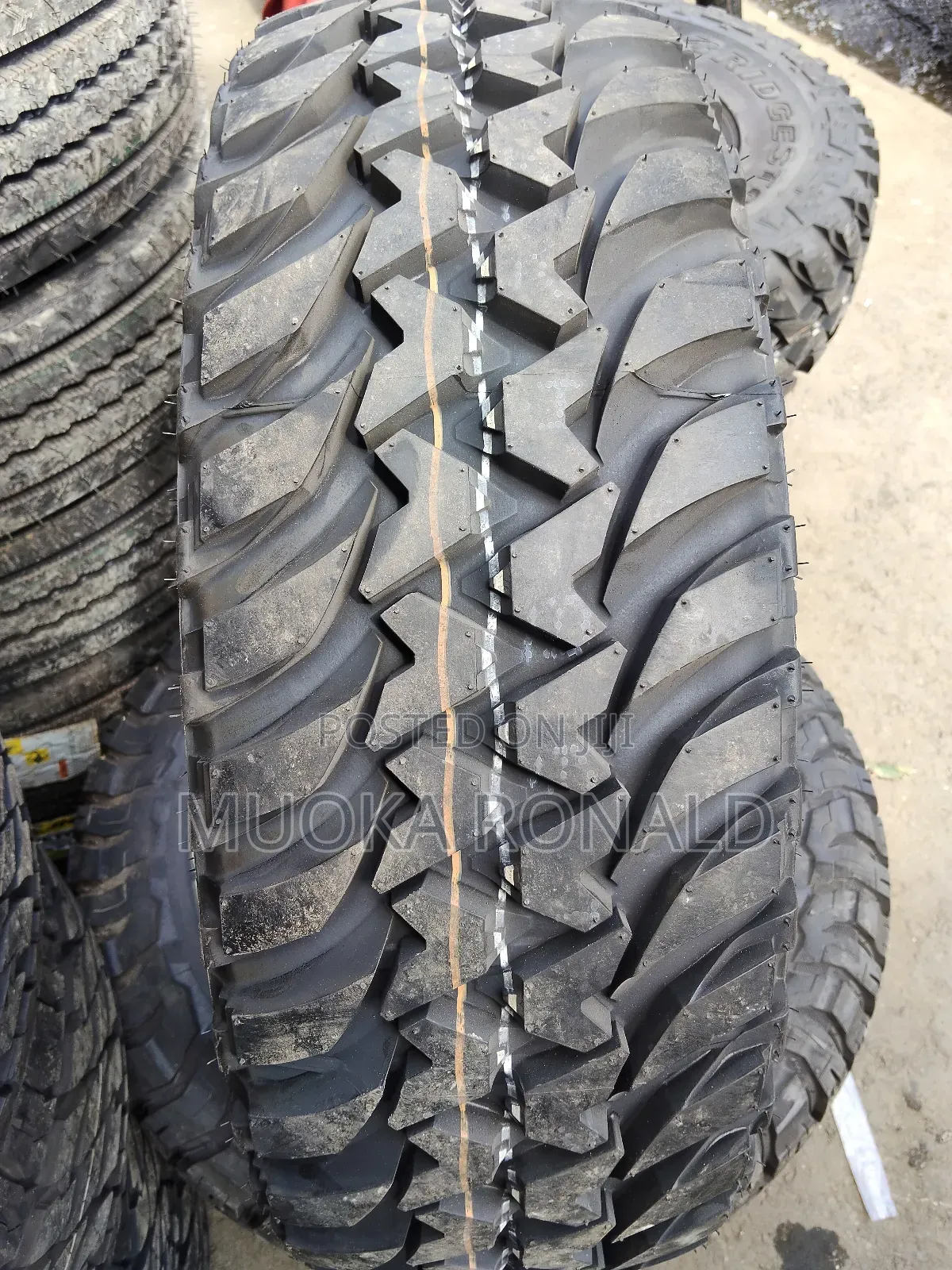 265/75r16 Bridgestone Tyre M/T