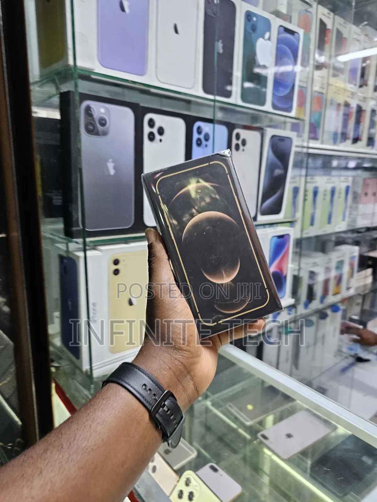 New Apple iPhone 12 Pro 256 GB Black