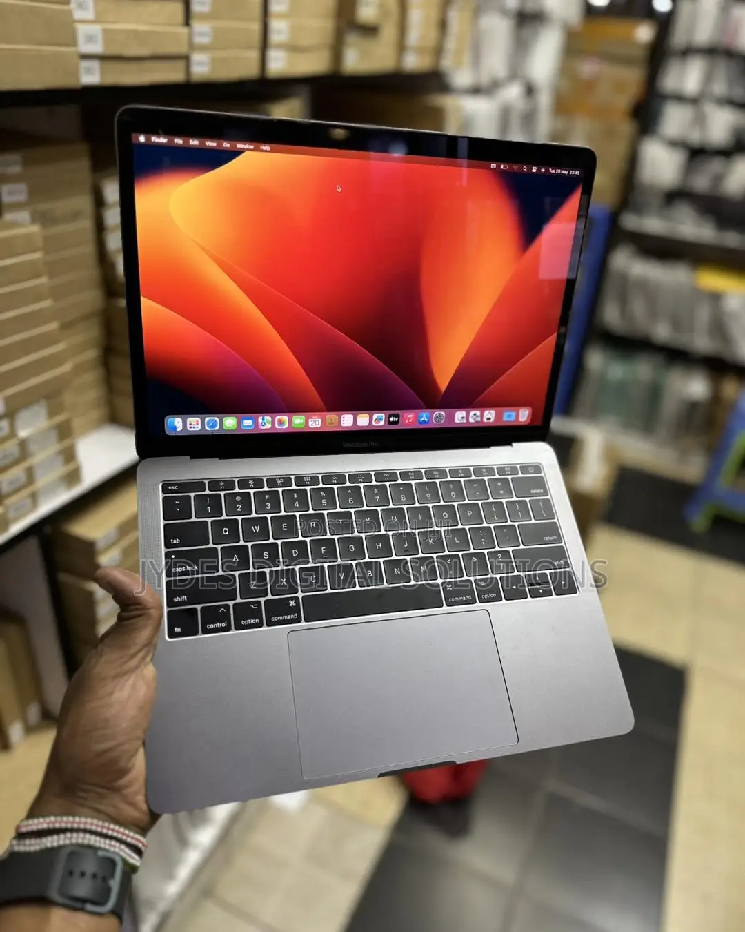 Laptop Apple MacBook Pro 2017 16GB Intel Core I7 SSD 256GB