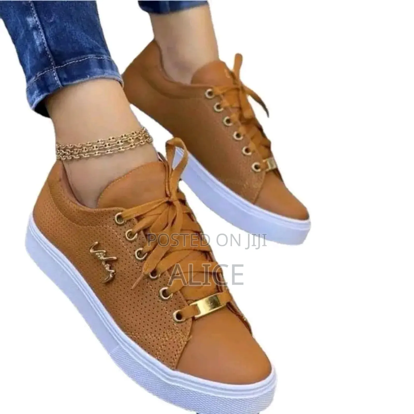 Signature Ladies Sneakers