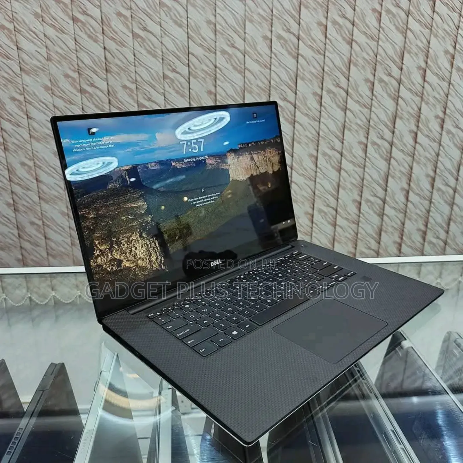 Laptop Dell XPS 15 9560 16GB Intel Core I7 SSD 512GB