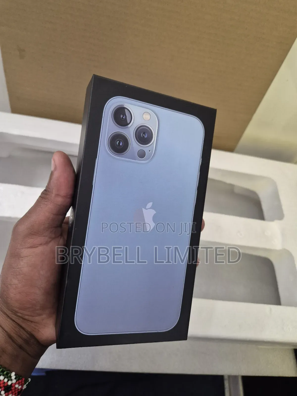 New Apple iPhone 13 Pro Max 256 GB Blue