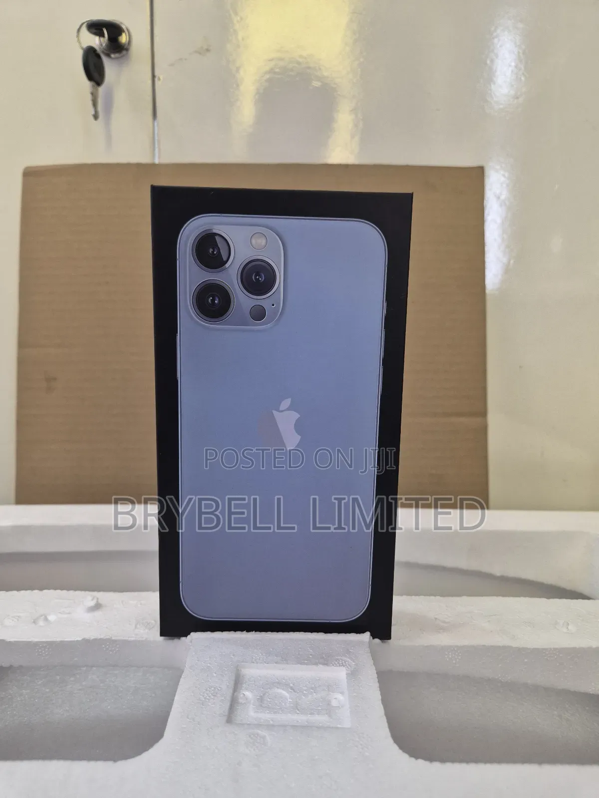 New Apple iPhone 13 Pro Max 256 GB Blue