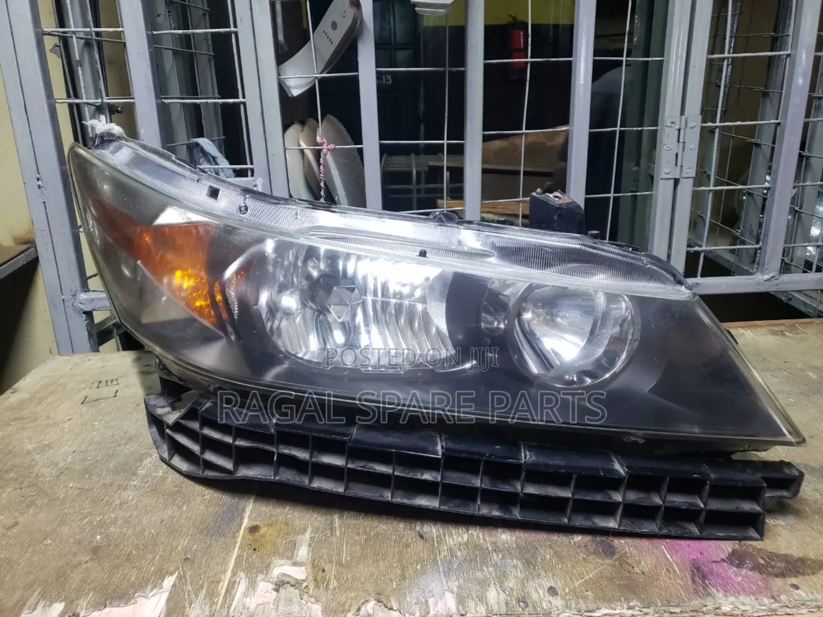 Honda Stream Xenon Headlight
