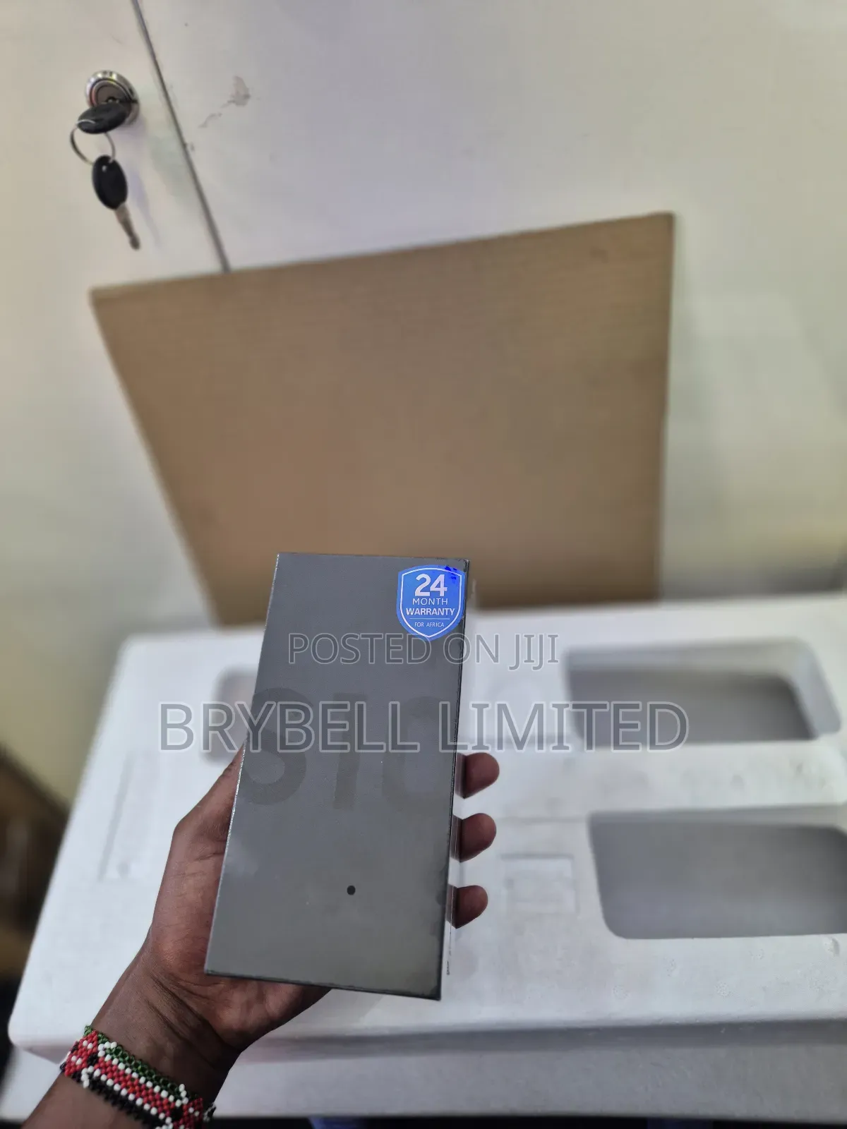 New Samsung Galaxy S10 128 GB Green