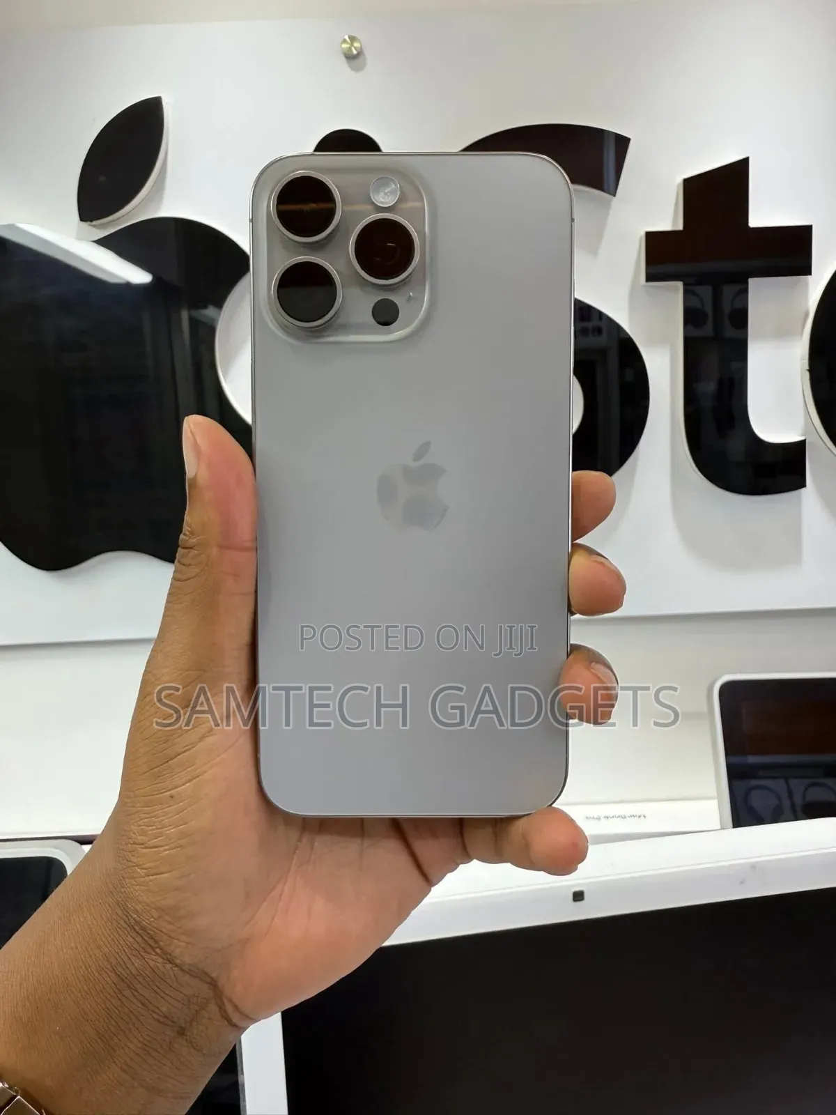 Apple iPhone 15 Pro Max 512 GB Silver