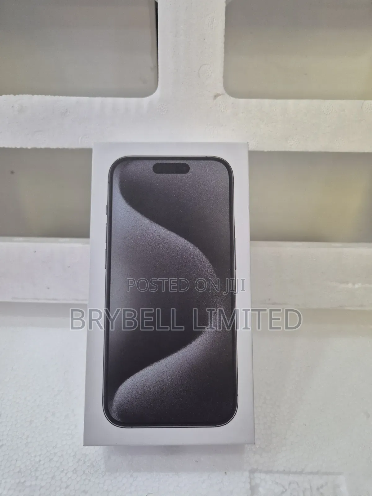 New Apple iPhone 15 Pro 256 GB Black