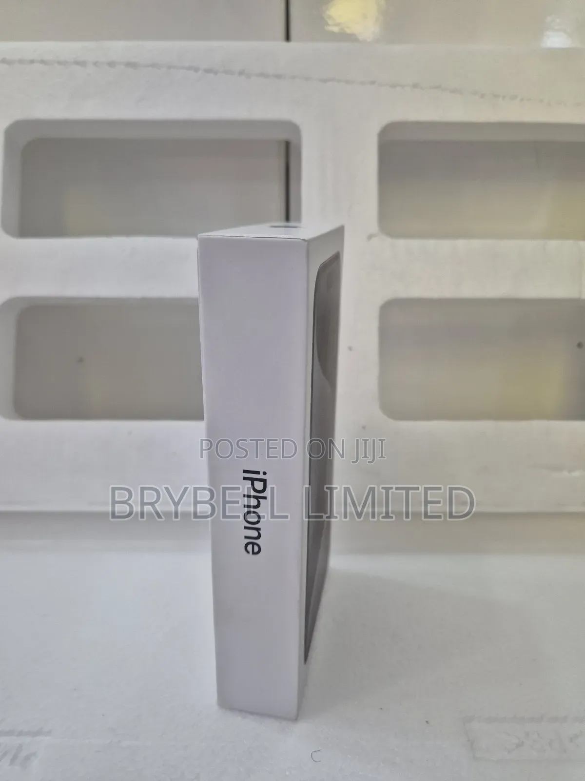 New Apple iPhone 15 Pro 256 GB Black