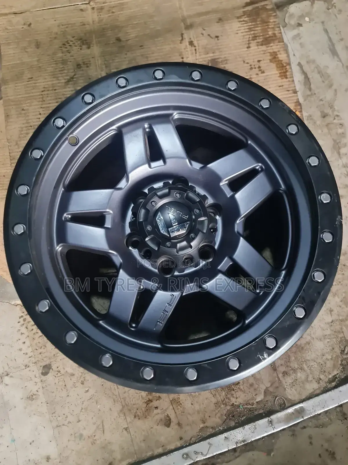 Rims Size (17) Toyota Landcruza (6 Holes)