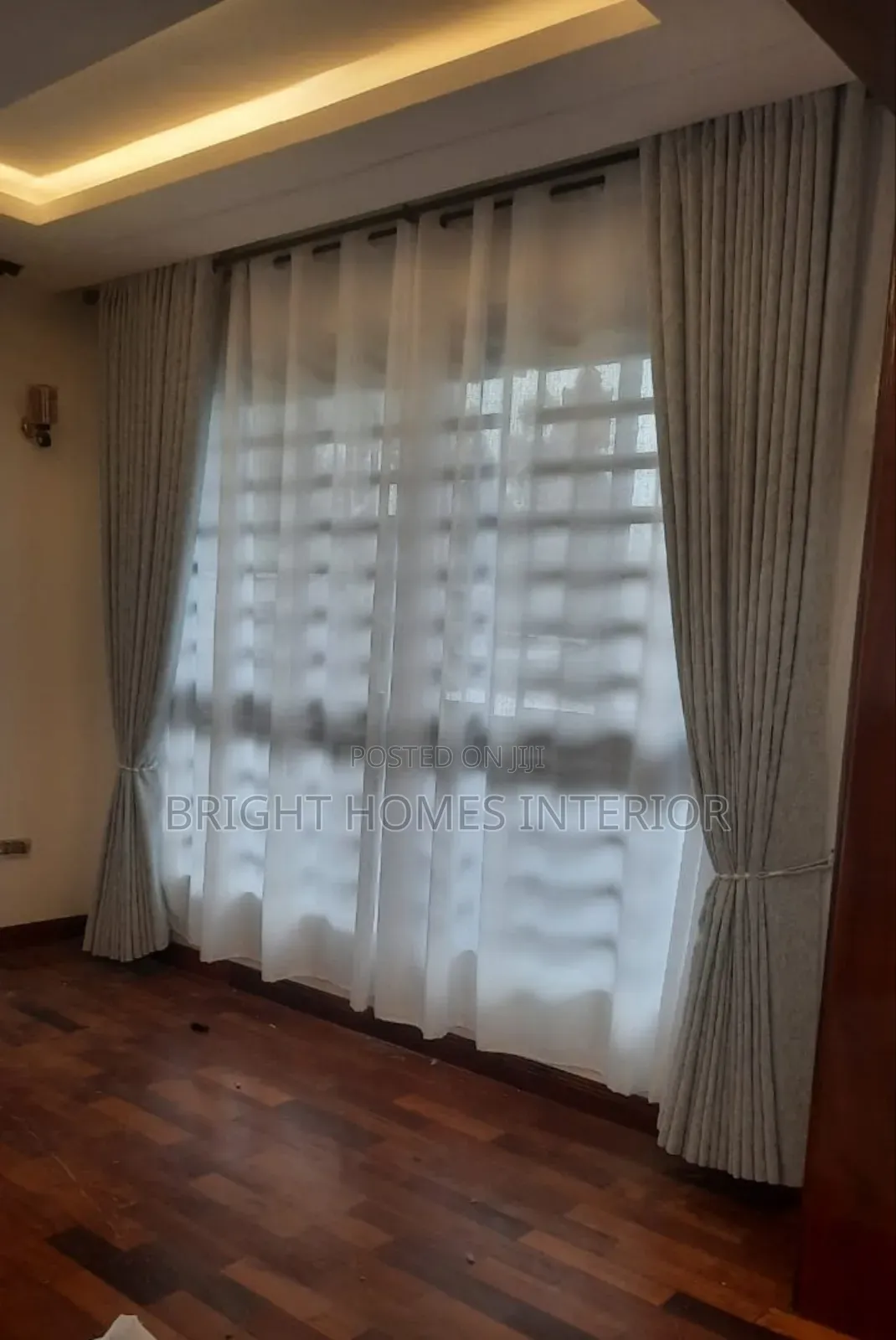 Heavy Rings Curtain