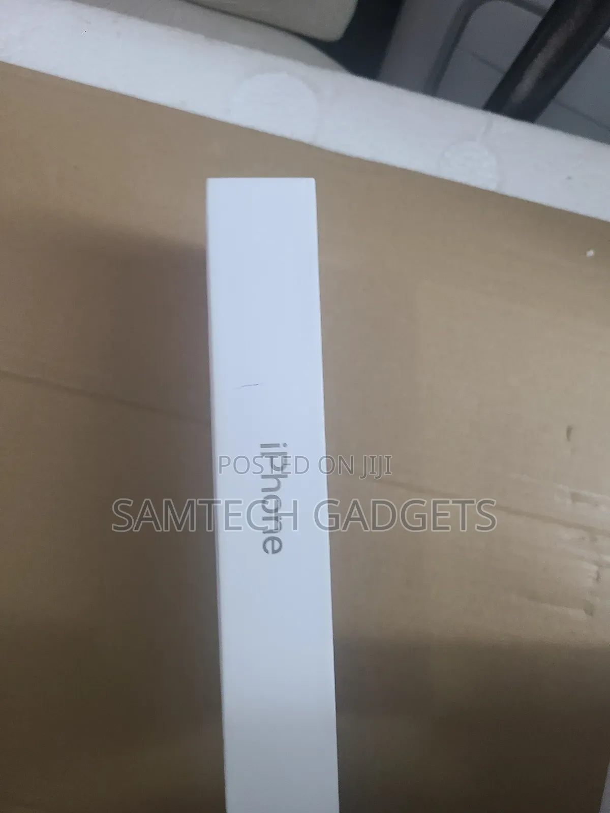 New Apple iPhone 15 Pro Max 256 GB Silver