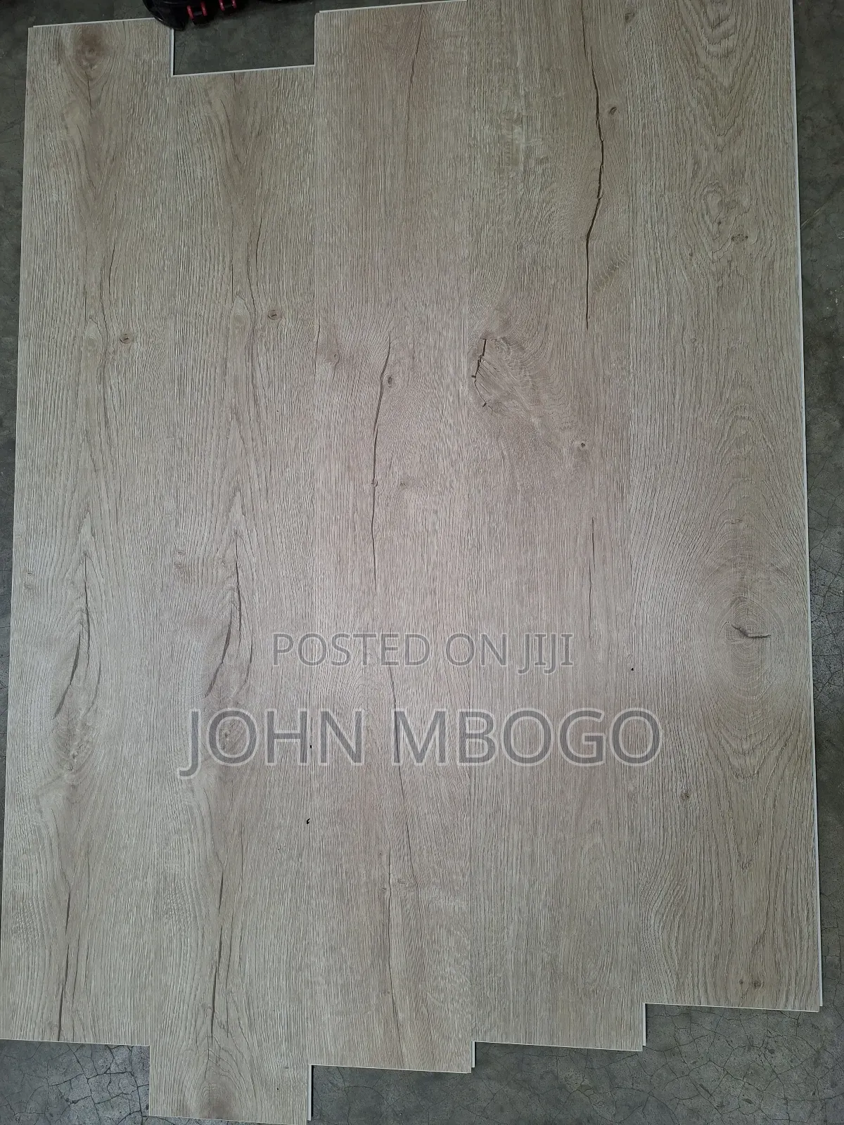 Quality Spc Flooring -5mm ,100 % Waterproof