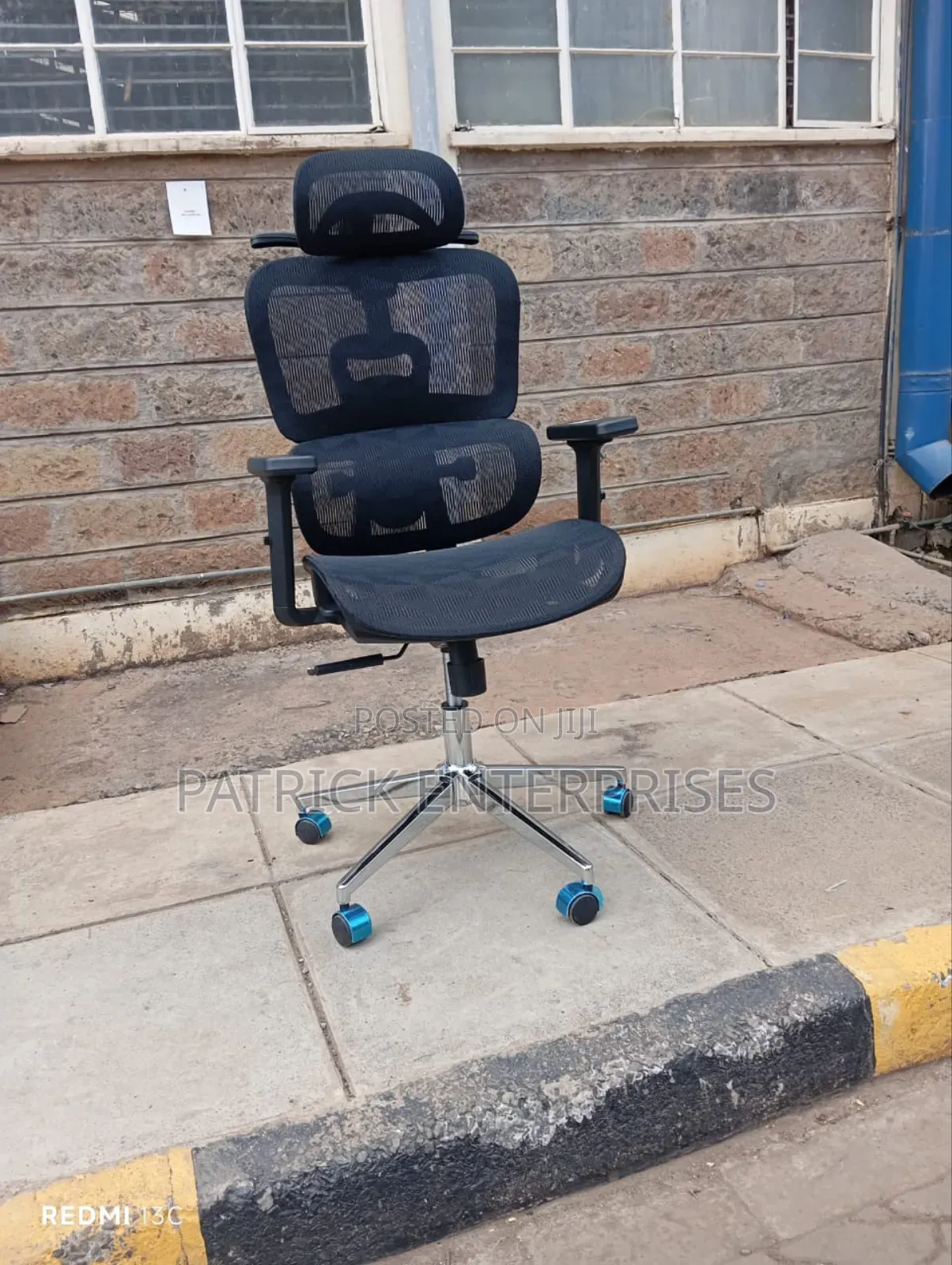 Ergonomic Imported Modern Double Back Orthopedic Office Chair