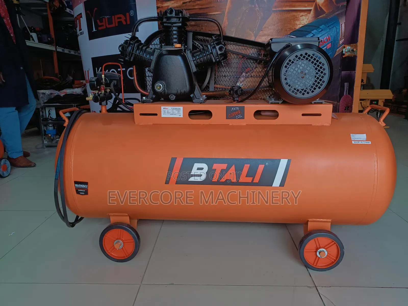 Btali 200l Electric Three Piston Air Compressor Machine.