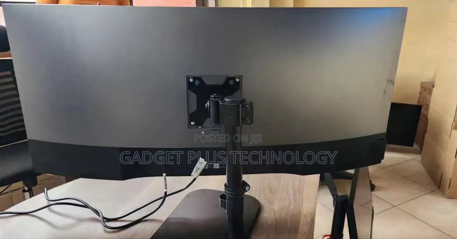 Dell 38 Inchez Curved Ultrasharp